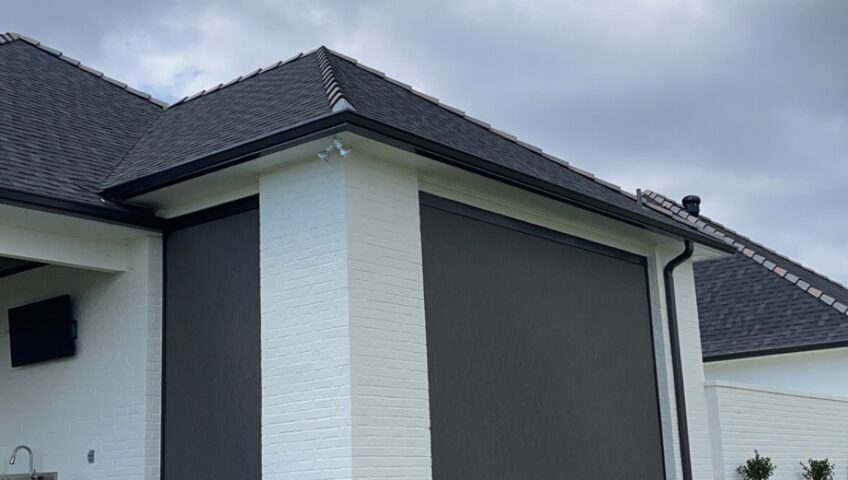 Roller Screens in Lafayette, LA |Motorized Retractable Screens Lafayette, LA | Retractable patio screens Lafayette, LA |Motorized Patio Screens Lafayette, LA | Automatic outdoor screens Lafayette, LA