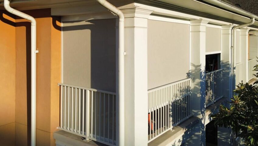 Retractable patio screens Lafayette, LA| Motorized Retractable Screens Lafayette, LA